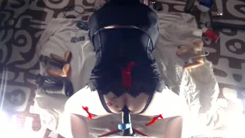 Snapshot of slutgurl_pdx chatting on December 20, 12:41 am slutgurl_pdx online show from December 20, 12:41 am