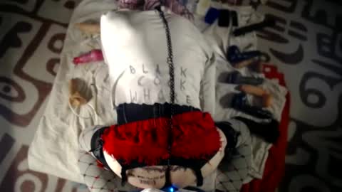 Snapshot of slutgurl_pdx chatting on October 20, 3:43 am slutgurl_pdx online show from October 20, 3:43 am