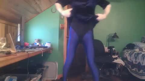 slutjennifertransxx online show from September 23, 2:06 am