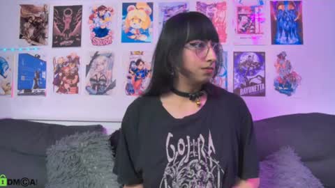 Snow and Bubble online show from July 26, 6:37 pm