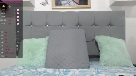 soleth_red online show from February 19, 11:55 pm