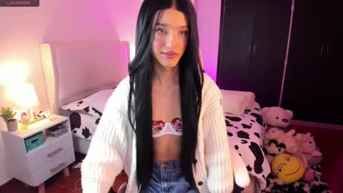    online show from December 14, 11:27 am