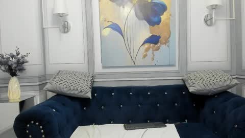SOPHIE online show from April 25, 2:04 am