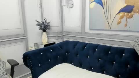 SOPHIE online show from April 26, 1:47 am