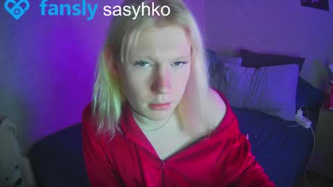 soska_albinosk online show from February 9, 6:09 am