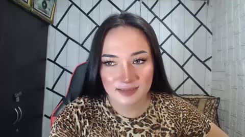 Stellaven online show from May 5, 3:01 am