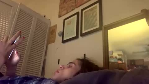 stxllaxcx online show from December 4, 3:05 pm