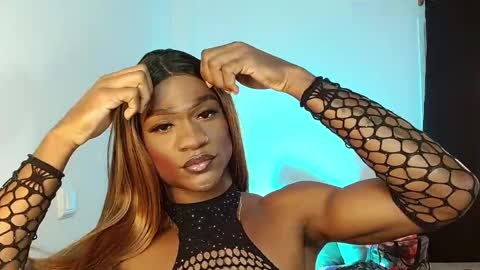 Suanny Klatten  It is my account independent  online show from March 6, 11:32 am