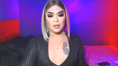 Snapshot of suckablecockoffreya chatting on February 2, 10:24 am JADE ELYSE online show from February 2, 10:24 am