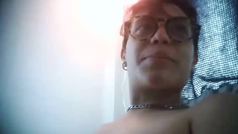 suedirtyboy online show from December 13, 6:49 pm