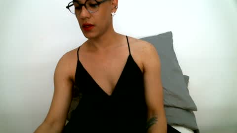 sultrynerd online show from June 14, 3:41 am