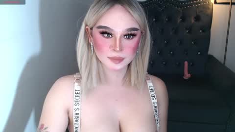 CARMINA online show from December 3, 2:49 am