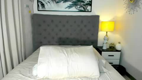 BUNNYsexxYUMMY online show from March 8, 2:15 am