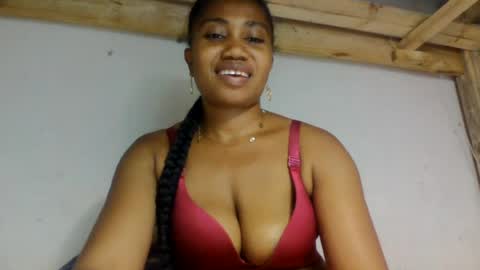 surbelle online show from July 18, 9:42 pm