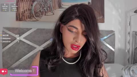 sweet_eliizabeth online show from October 18, 1:59 pm