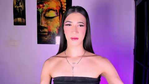 Sweet Fhalon online show from August 7, 6:09 am