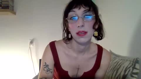 sweet_harvey online show from December 21, 3:45 am