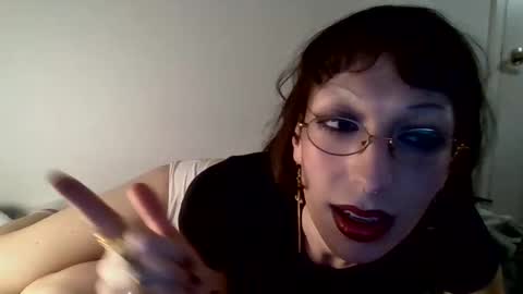 sweet_harvey online show from April 1, 11:24 pm