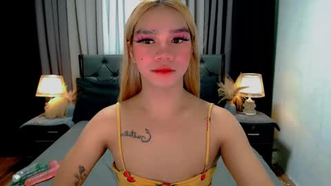 bea takashi  online show from May 1, 9:46 am
