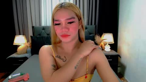 bea takashi  online show from May 6, 10:10 am
