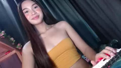 sweetiecum_tina online show from January 9, 4:34 pm