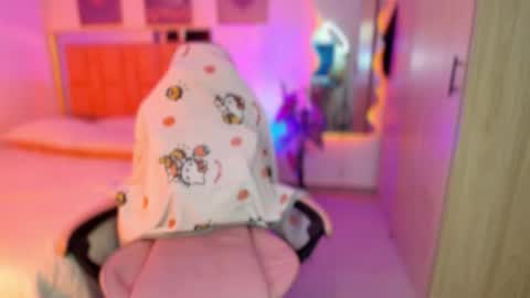 SweetLune online show from November 25, 3:14 pm