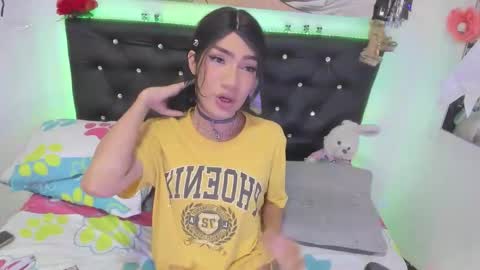 sweetsamy39715 online show from October 25, 9:10 pm