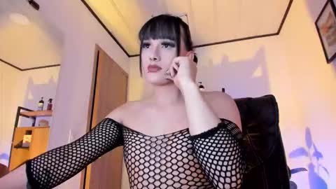 sweett_lust online show from March 13, 5:46 am