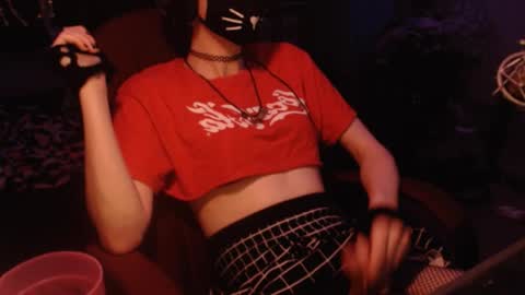 Lilly online show from March 22, 4:39 am