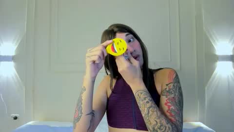 Tammy  online show from March 18, 2:05 pm