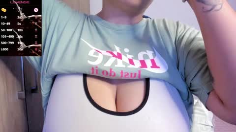 tarrant_ online show from April 29, 2:38 am