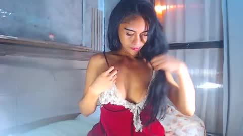 tasteofinnocentxx online show from February 15, 11:25 pm