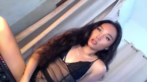 ANDREA online show from April 25, 3:31 pm