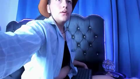 taveko_soler online show from March 11, 7:18 pm