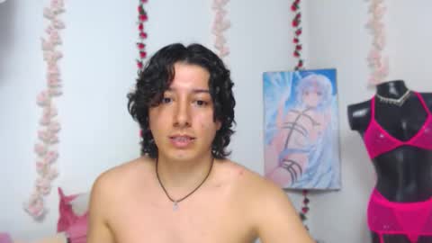 Taylorsweet1111 online show from May 3, 5:56 am