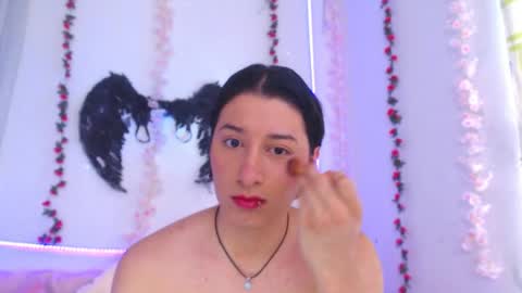 Taylorsweet1111 online show from August 6, 6:15 pm