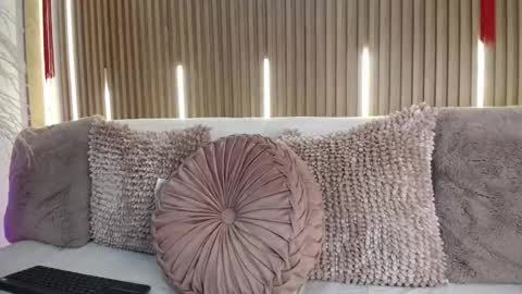 Sofia online show from March 11, 8:35 pm