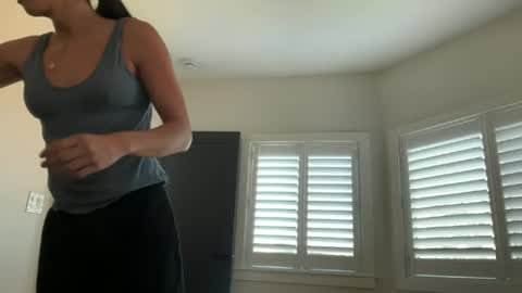 babygirlmami online show from June 19, 11:08 pm
