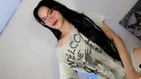 the_horny_bella online show from February 24, 6:01 pm