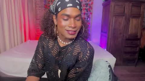 Goldie online show from September 25, 1:34 am