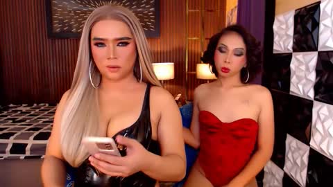 Paula online show from May 6, 7:31 pm