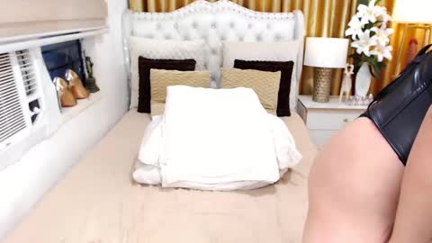 ValerieAnderson online show from March 3, 7:07 am