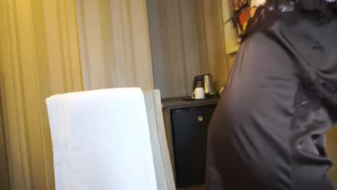         online show from March 2, 4:07 am