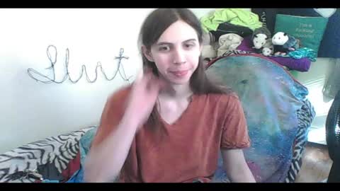 Luna online show from April 23, 9:50 pm