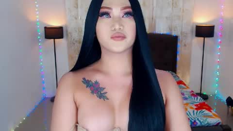 KYLIE BELLA  TS online show from June 23, 12:51 am