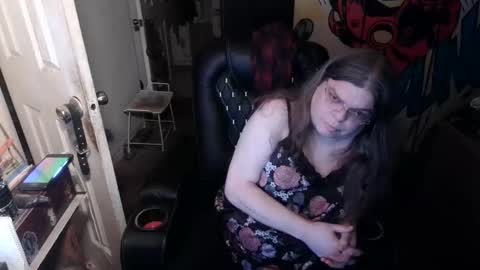 Anne online show from April 30, 5:39 pm