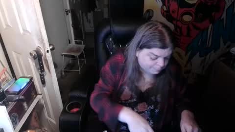 Anne online show from May 2, 9:14 am