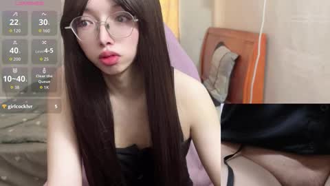 lili online show from March 14, 2:59 am