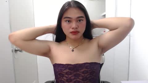 ts_lovelicious online show from October 13, 3:52 am