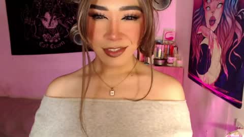 The Girl Named Romantika  online show from July 30, 10:09 pm